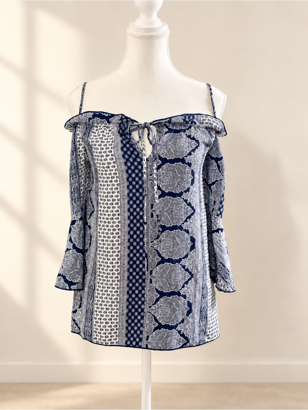 Mirabilia USA Navy Paisley Cold Shoulder Blouse M/L